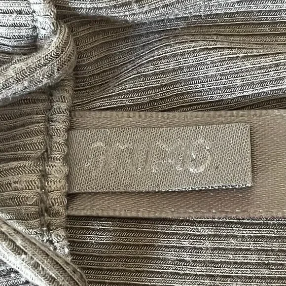 Skims Gray Ribbed Boxers Size Medium - Picture 6 of 10